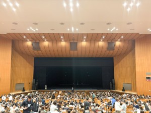 鹿児島市 劇団四季コーラスライン鹿児島公演 ～一本の白いラインに、それぞれの人生が重なる。最後の「ONE」へつながる圧巻の舞台～